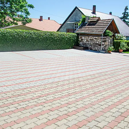 Banoporta Guest house Koveskal