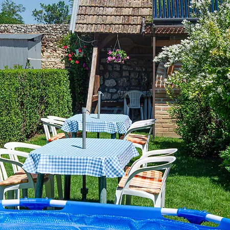 Banoporta Guest house *