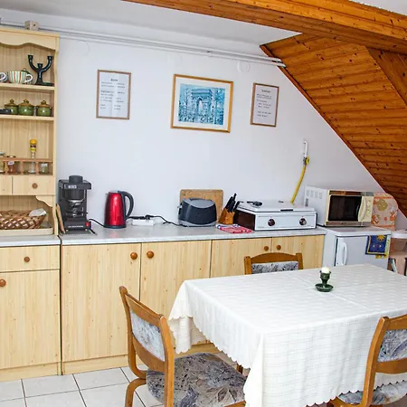 Banoporta Köveskál