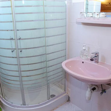 Bánóporta 4* Köveskál