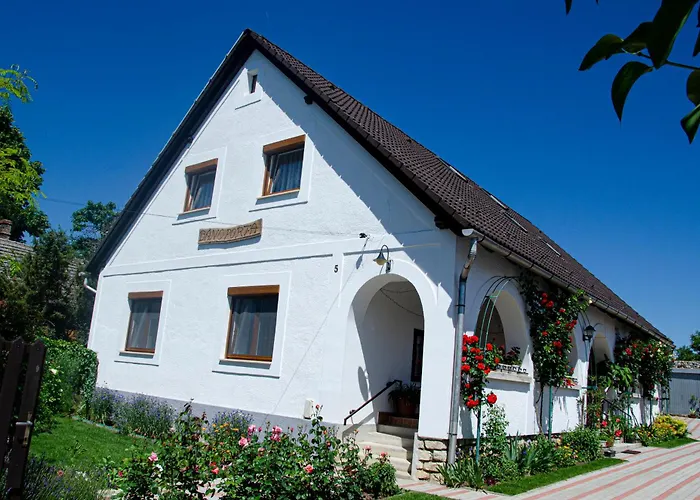 Banoporta Köveskál