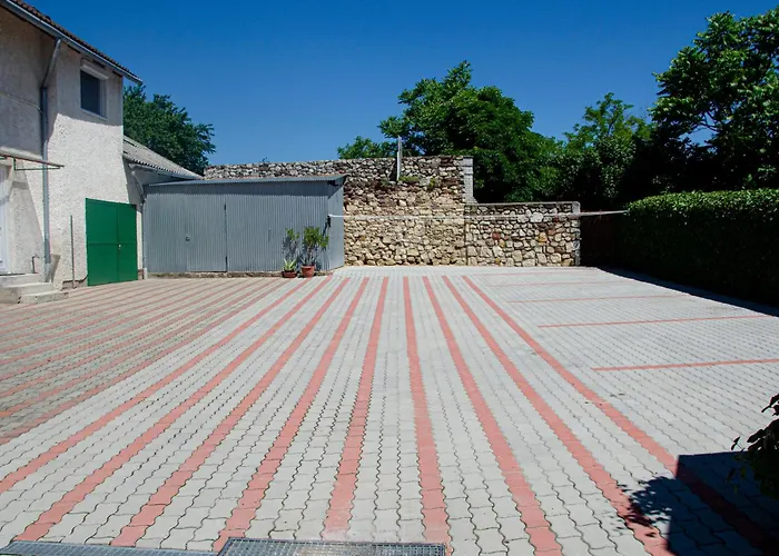 בית הארחה Banoporta 4*