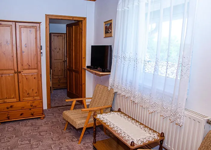 Banoporta Köveskál