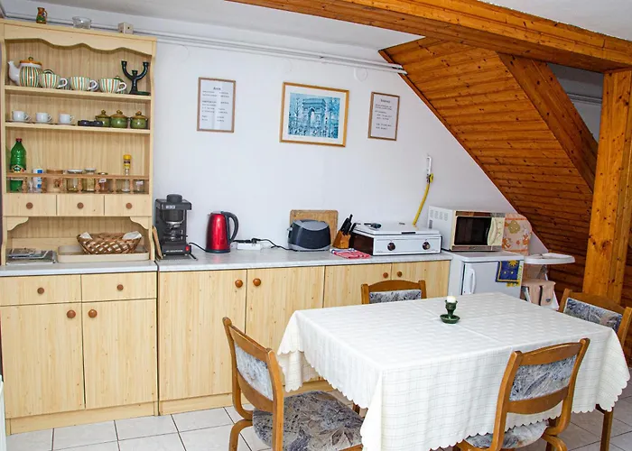 Banoporta Köveskál