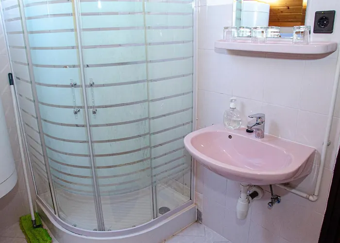 Banoporta 4* Köveskál