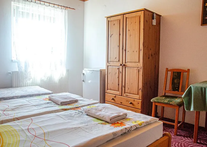 Banoporta Köveskál